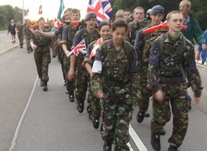 20120813_Nijmegen_2012_a_cadet_marchers_view_sub2